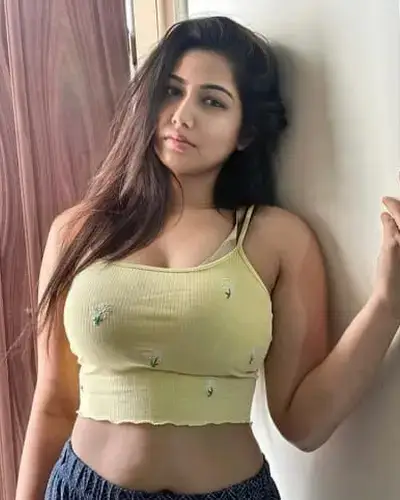 Escorts Versova