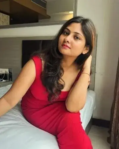 Call Girls Versova Cash On Delivery